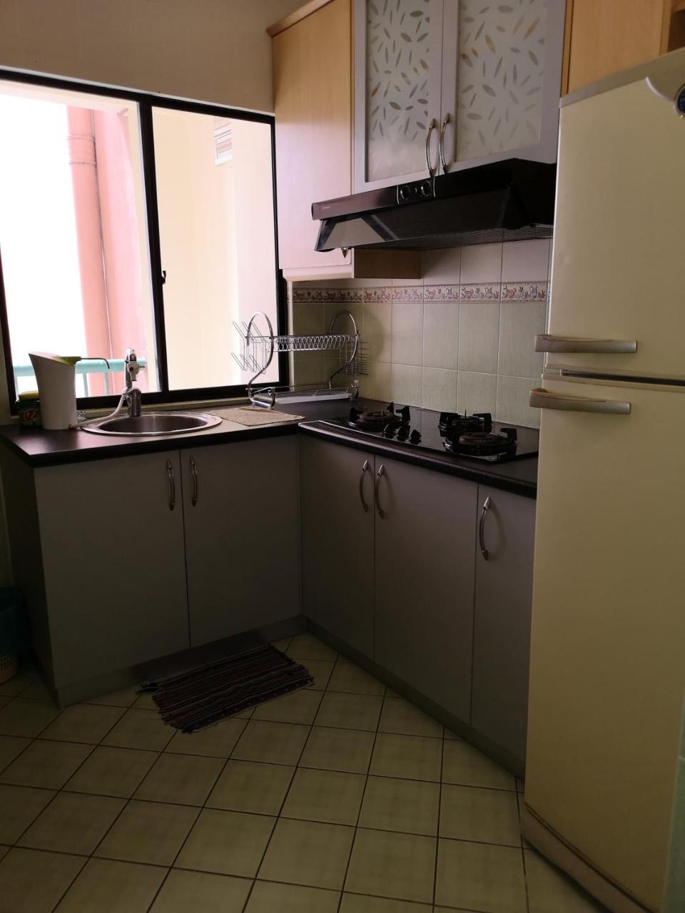 Marimari Marina Service Condo Kota Kinabalu Exterior foto